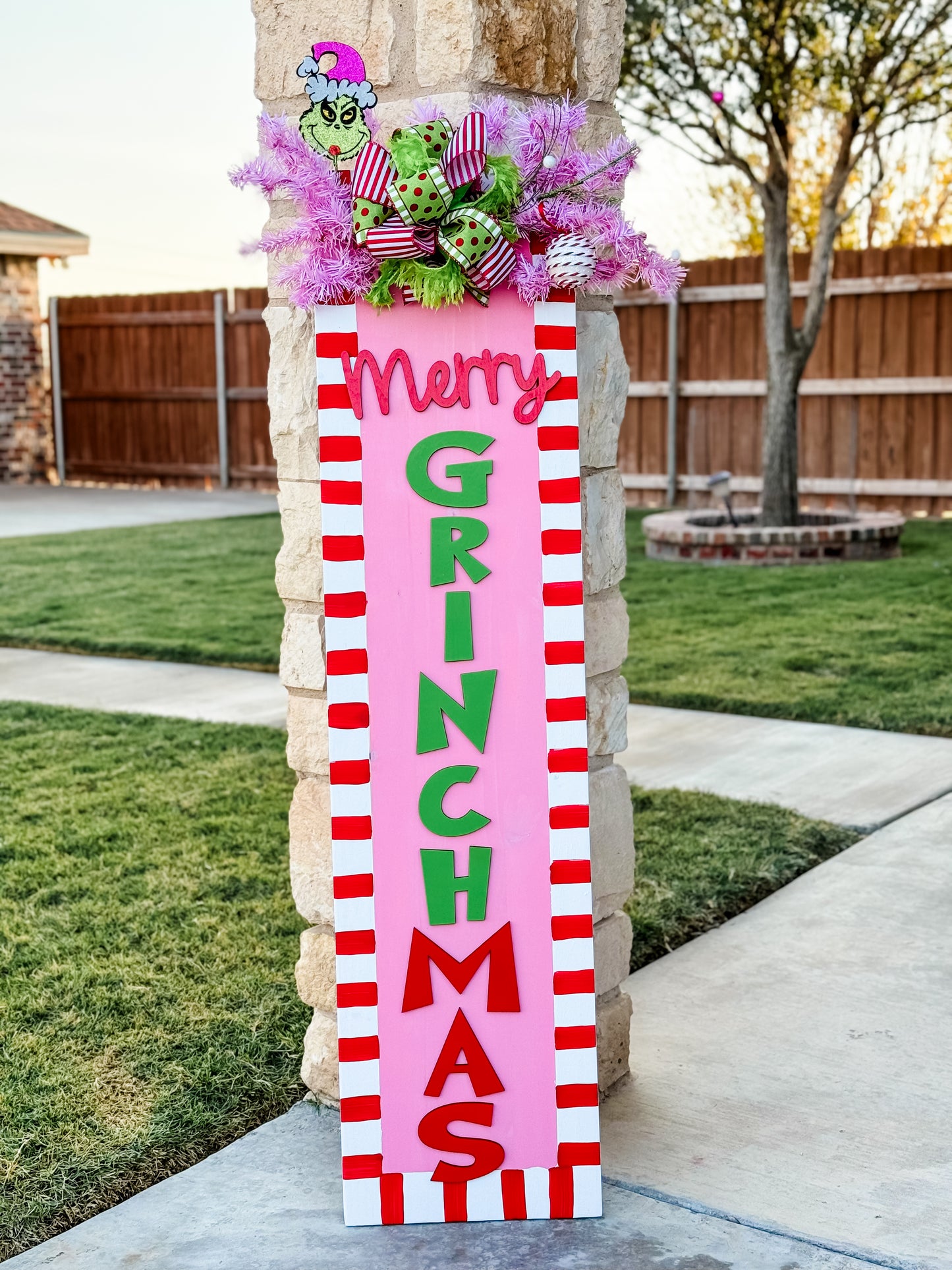 Merry Grinchmas Porch Leaner Sign